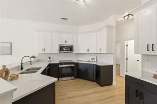 2116 Golf Manor Blvd, Valrico, FL 33596 - Photo 13