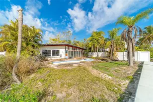 1217 Bayshore Blvd, Indian Rocks Beach, FL 33785 - Photo 29