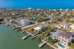 1217 Bayshore Blvd, Indian Rocks Beach, FL 33785 - Photo 45