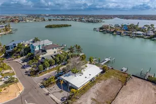 1217 Bayshore Blvd, Indian Rocks Beach, FL 33785 - Photo 41