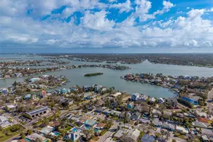 1217 Bayshore Blvd, Indian Rocks Beach, FL 33785 - Photo 51