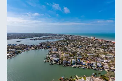 1217 Bay Shore Boulevard, Indian Rocks Beach, FL 33785 - Photo 13