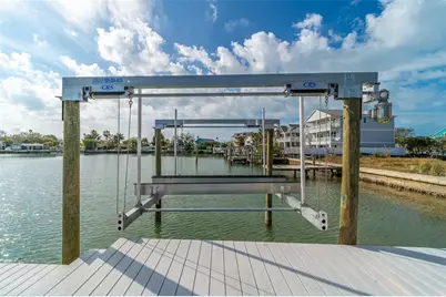 1217 Bay Shore Boulevard, Indian Rocks Beach, FL 33785 - Photo 9