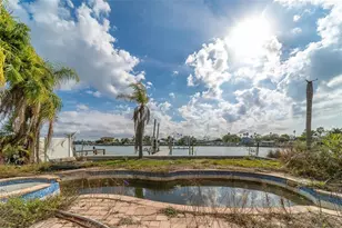 1217 Bayshore Blvd, Indian Rocks Beach, FL 33785 - Photo 35