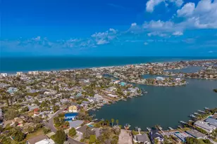 1217 Bayshore Blvd, Indian Rocks Beach, FL 33785 - Photo 7