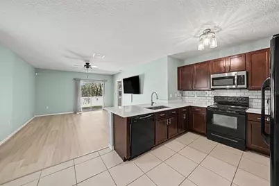 813 Wiltonway Drive, Plant City, FL 33563 - Photo 7