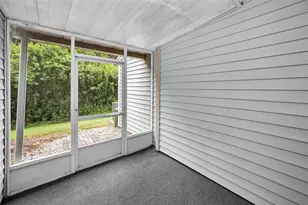 2173 Fox Chase Blvd, Palm Harbor, FL 34683 - Photo 31