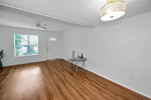 2173 Fox Chase Blvd, Palm Harbor, FL 34683 - Photo 9