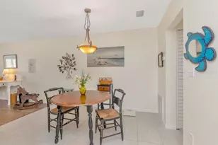 3128 59th St S, Gulfport, FL 33707 - Photo 7