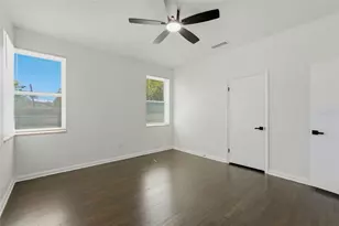 913 E Genesee St, Tampa, FL 33603 - Photo 15