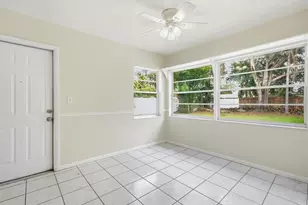 13317 Lake George Ln, Tampa, FL 33618 - Photo 19