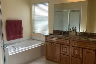 387 Tavernier Cir, Oldsmar, FL 34677 - Photo 25