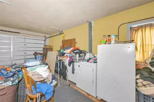 1354 Rosery Rd NE, Largo, FL 33770 - Photo 13