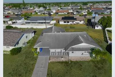 703 Bel Air Avenue, Sun City Center, FL 33573 - Photo 27