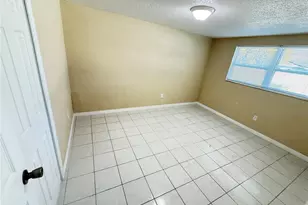 9800 Pocono St, Port Richey, FL 34668 - Photo 15