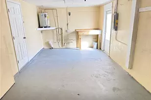 9800 Pocono St, Port Richey, FL 34668 - Photo 17