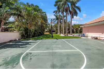 4930 Sandpiper Lane S, Saint Petersburg, FL 33711 - Photo 35