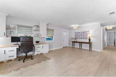 3910 W Paxton Avenue, Tampa, FL 33611 - Photo 11