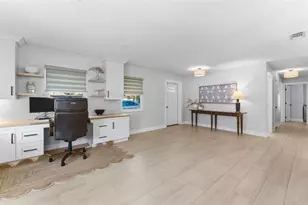 3910 W Paxton Ave, Tampa, FL 33611 - Photo 11