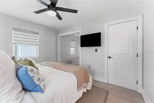 3910 W Paxton Ave, Tampa, FL 33611 - Photo 23