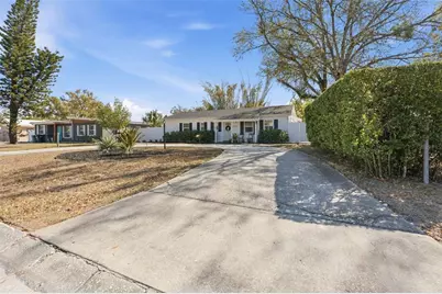 3910 W Paxton Avenue, Tampa, FL 33611 - Photo 3