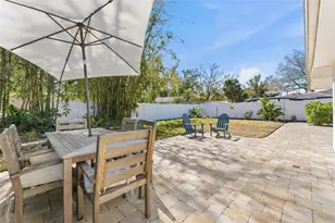 3910 W Paxton Ave, Tampa, FL 33611 - Photo 39