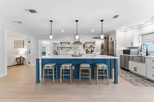 3910 W Paxton Ave, Tampa, FL 33611 - Photo 7