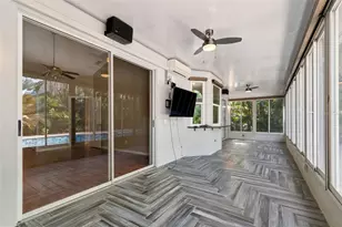 461 Briland St, Tarpon Springs, FL 34689 - Photo 59