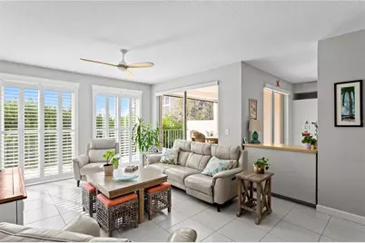 4750 Dolphin Cay Lane S #107, Saint Petersburg, FL 33711 - Photo 9