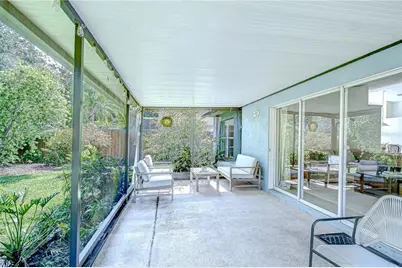 7107 Colonial Lake Dr, Riverview, FL 33578 - Photo 23