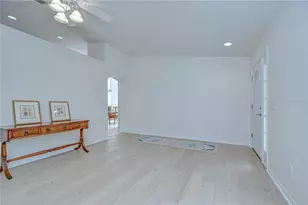 7107 Colonial Lake Dr, Riverview, FL 33578 - Photo 7