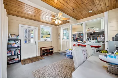 2709 Upton Street S, Gulfport, FL 33711 - Photo 17