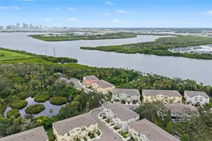4607 Tuscan Loon Dr, Tampa, FL 33619 - Photo 5