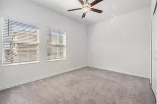 4607 Tuscan Loon Dr, Tampa, FL 33619 - Photo 23