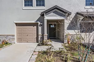 4607 Tuscan Loon Dr, Tampa, FL 33619 - Photo 9