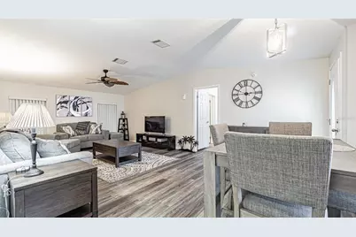 37436 Lilly Bea Avenue, Zephyrhills, FL 33541 - Photo 3