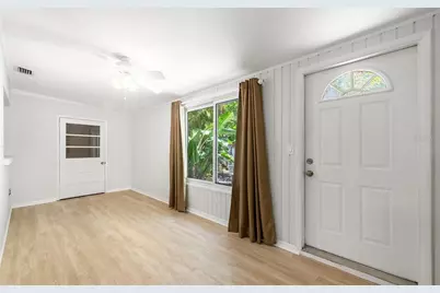 3775 59th Street N #2, Saint Petersburg, FL 33710 - Photo 9