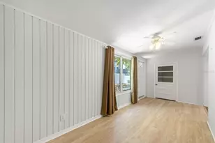 3775 59th St N, Saint Petersburg, FL 33710 - Photo 9