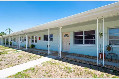 3775 59th Street N #2, Saint Petersburg, FL 33710 - Photo 1