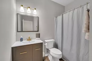 15855 Fishhawk View Dr, Lithia, FL 33547 - Photo 19