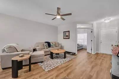 15855 Fishhawk View Drive, Lithia, FL 33547 - Photo 3