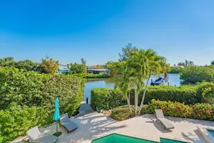 714 Jacaranda Rd, Anna Maria, FL 34216 - Photo 5