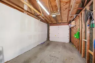 3673 45th Way N, Saint Petersburg, FL 33713 - Photo 25