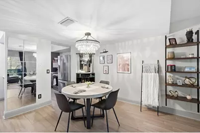 3673 45th Way N, Saint Petersburg, FL 33713 - Photo 9