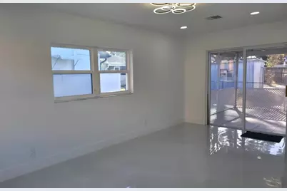 3216 W Beach Street, Tampa, FL 33607 - Photo 13