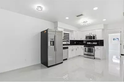 3216 W Beach Street, Tampa, FL 33607 - Photo 37