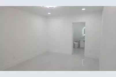 3216 W Beach Street, Tampa, FL 33607 - Photo 37