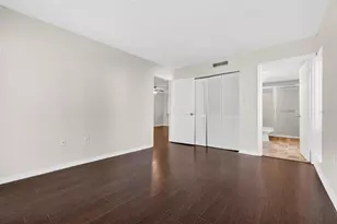 90 S Highland Ave, Tarpon Springs, FL 34689 - Photo 15