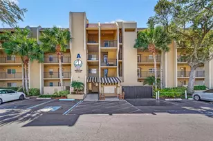 90 S Highland Ave, Tarpon Springs, FL 34689 - Photo 1