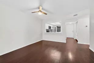 90 S Highland Ave, Tarpon Springs, FL 34689 - Photo 9